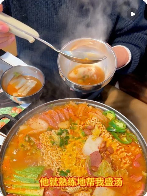 小红书博主探店笔记封面：Jang Tuh Bossam